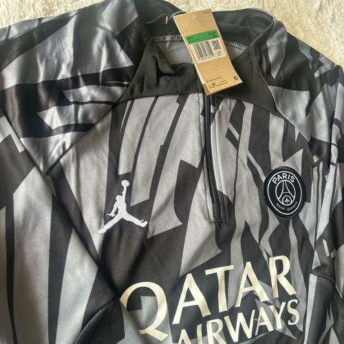 PSG Grey Training Top new, extra large