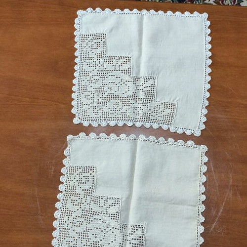 Asprokentimata like new, 2 beige napkins