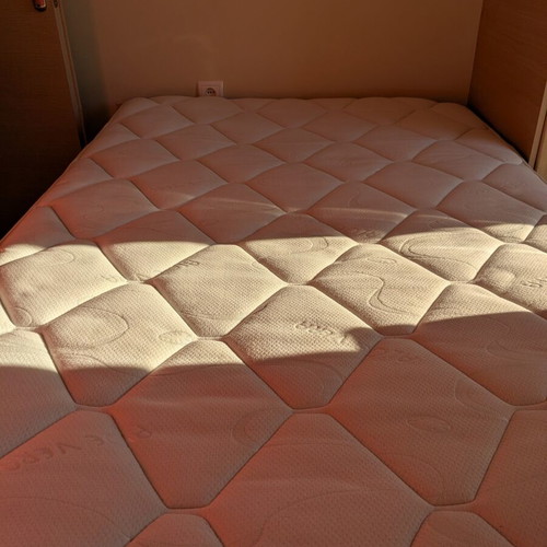 Semi-double Aloe Vera mattress with topper cover, white, 1.2x2m, 25cm thick