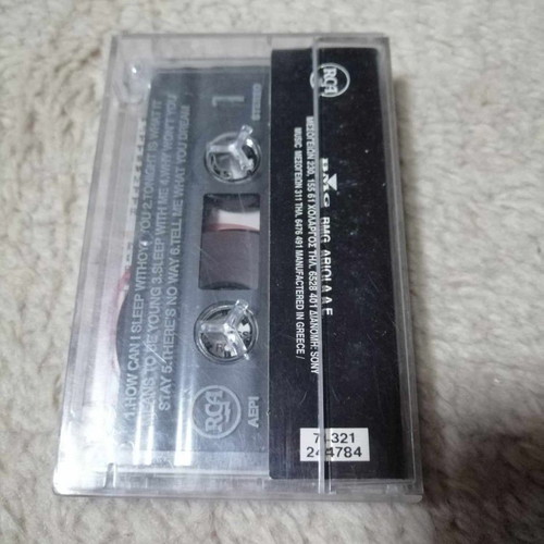 And The Treasures Never End cassette used, pop collection