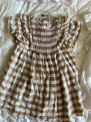 set of 4 dresses in romantic style for 2 years old.