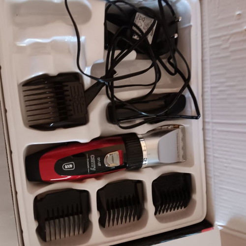 Camry dog grooming clipper like new