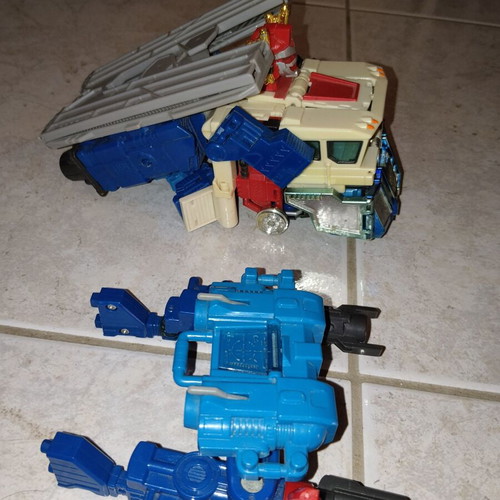 Transformers figures used, pack as shown in photos