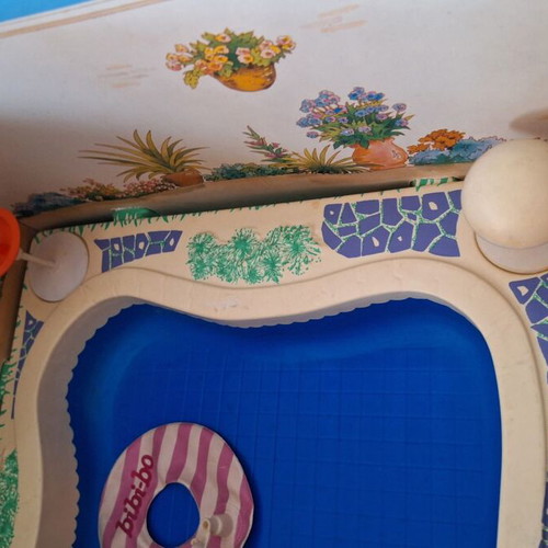 Bibibi-bo pool used with damages and some breakage