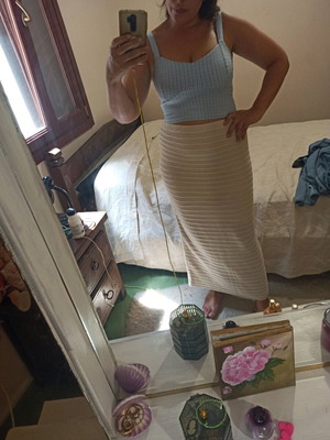 Knitted long skirt like new, beige, size L