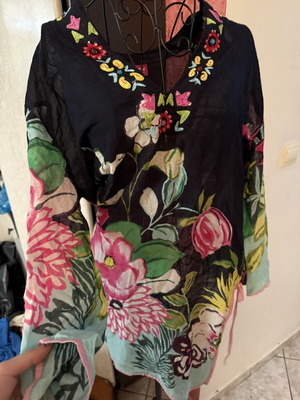 Floral Printed Blouse Tunic with Embroidery