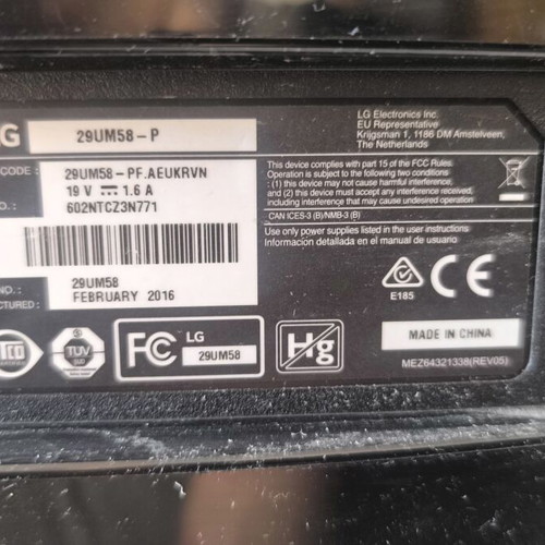 LG 29" computer monitor like new, fully functional