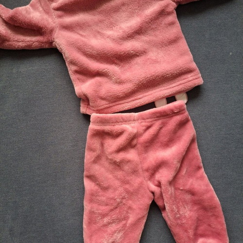 Baby fleece tracksuit set 9 months Miss Ebito like new