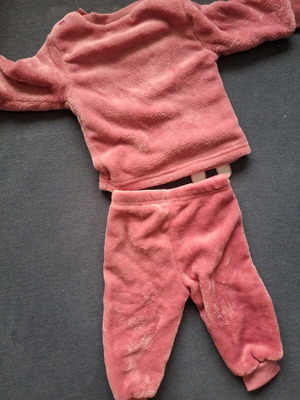 Baby fleece tracksuit set 9 months Miss Ebito like new