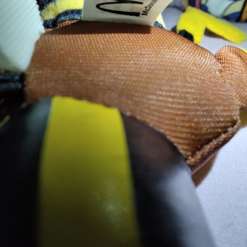 Bee plush figure 2007 McDonald's 13cm like new