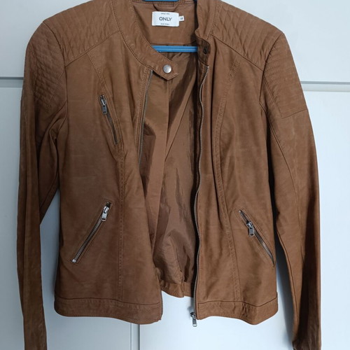 Only biker jacket like new, brown faux leather, size M