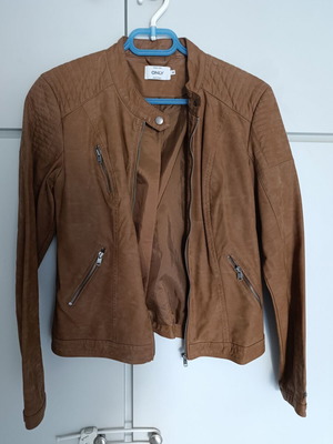 Only biker jacket like new, brown faux leather, size M