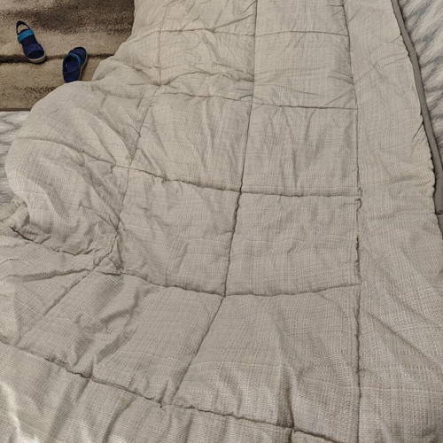 Das Home double face quilt 220x240 microfiber like new