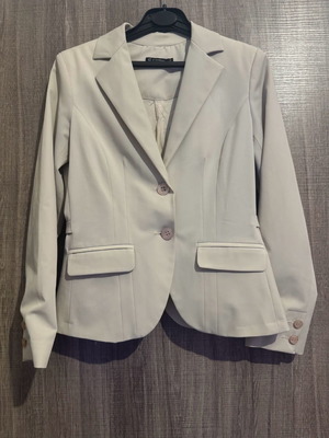 Women's beige fitted jacket new, S-M