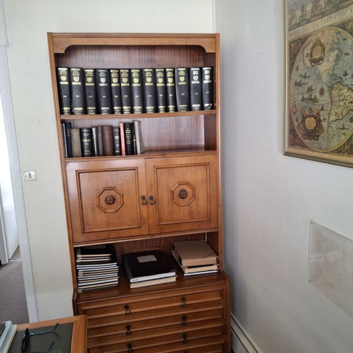 Set of 3 Display Cabinets made of solid wood like new