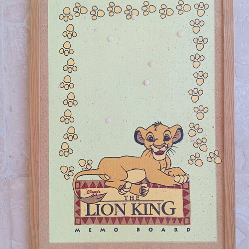 Vintage memo board made of cork Simba used