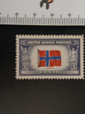 United States postage stamp with Norway flag 5 cents new