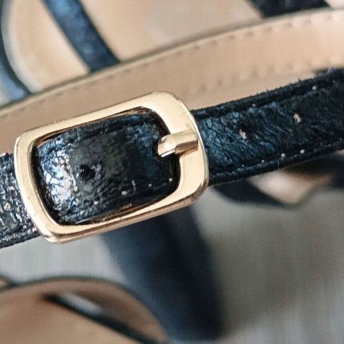 La Bottine Souriante black sandals new, synthetic leather, size 39