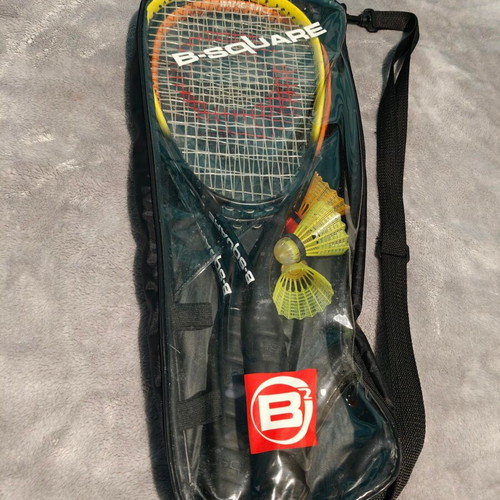 B-SQUARE Rapid Ball set used with 2 rackets and carrying bag