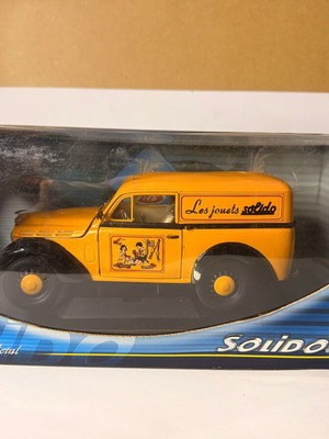 Solido Renault Juva 4 1952 metal model scale 1:18 new