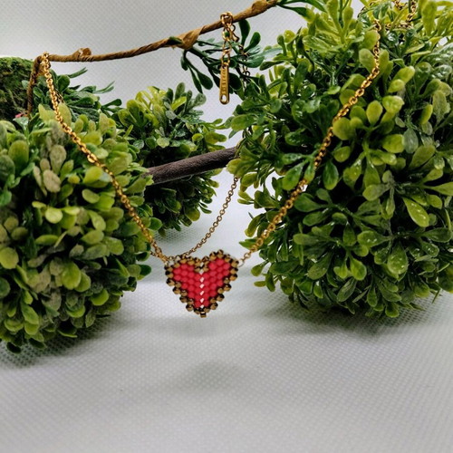 Steel necklace red heart miyuki made to order