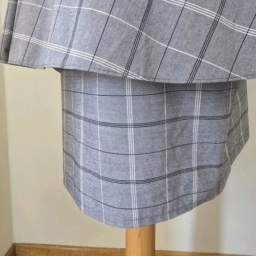Vintage Expressions dress gray like new, size 12