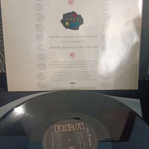 Rick Astley Never Gonna Give You Up vinyl new, pop