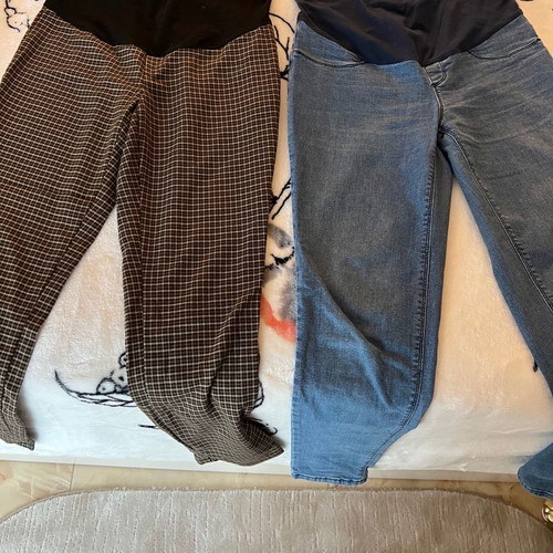 Maternity pants used, pack of 2, size S-M
