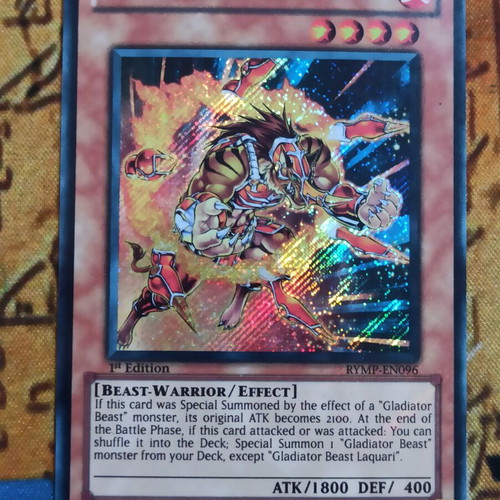 Gladiator Beast Loquari Secret Rare Yu-Gi-Oh! card like new