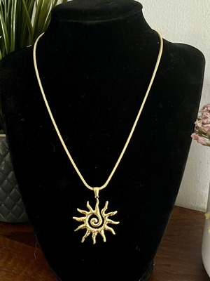 Sun Pendant Stainless Steel Necklace new, gold tone