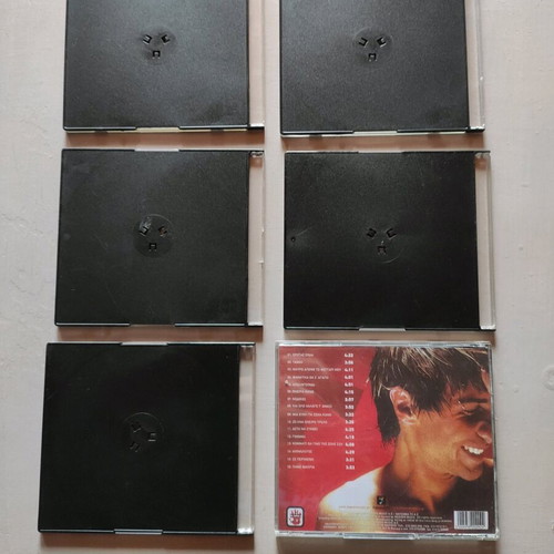 Greek music CD set like new, 6 CDs with popular artists