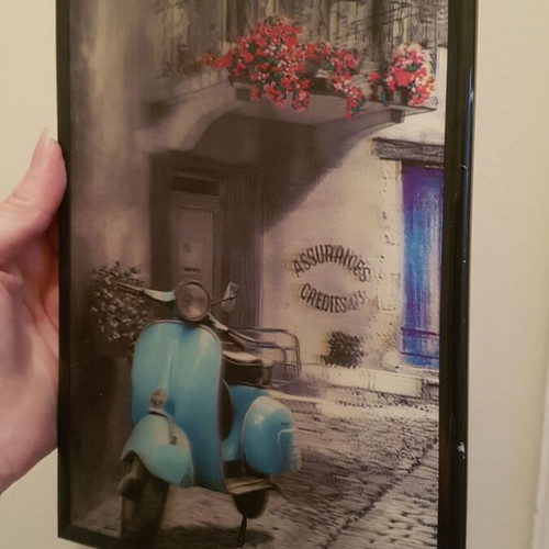 3D Decorative Picture Frame Like New