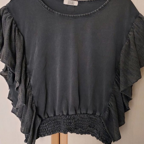 Blouse with ruffles and elastic new, gray Libertee, size S