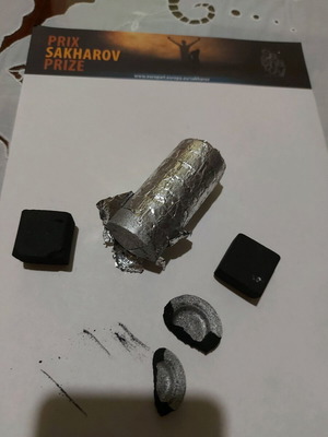 Graphite like new, pack of 10 pieces