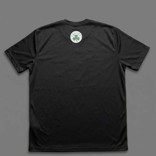 Boston Celtics T-shirt size XL like new