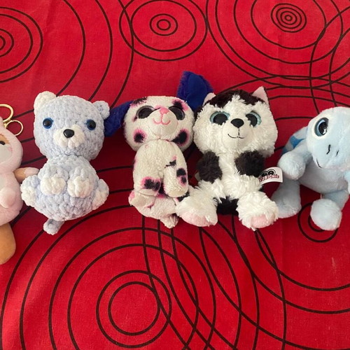 Set of 5 kawaii stuffed toys like new