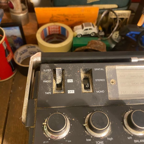 Philips Spatial Stereo 508 Boombox used with external wear