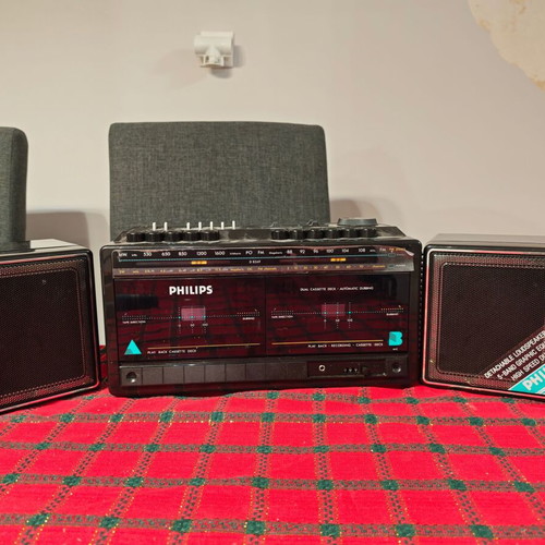 Philips D8269 Boombox Dual Cassette Radio used, retro 1980s