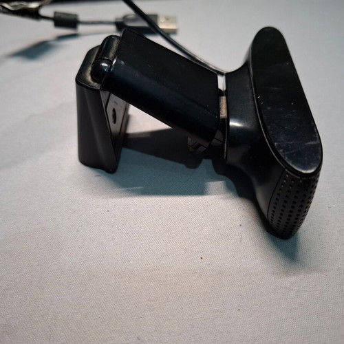 Logitech Full HD Pro Webcam C910 1080p used for PC with CD