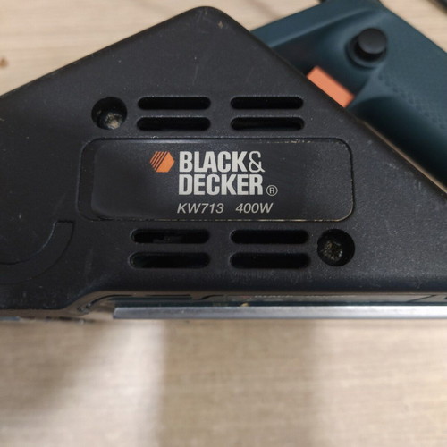 Black & Decker KW 713 electric planer used