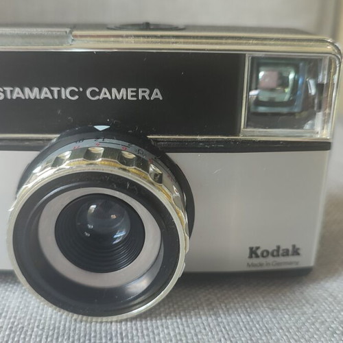 Kodak Instamatic 255X vintage camera used with original case