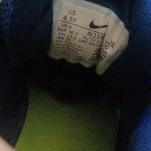 Nike kids athletic shoes used, size 36.5, blue