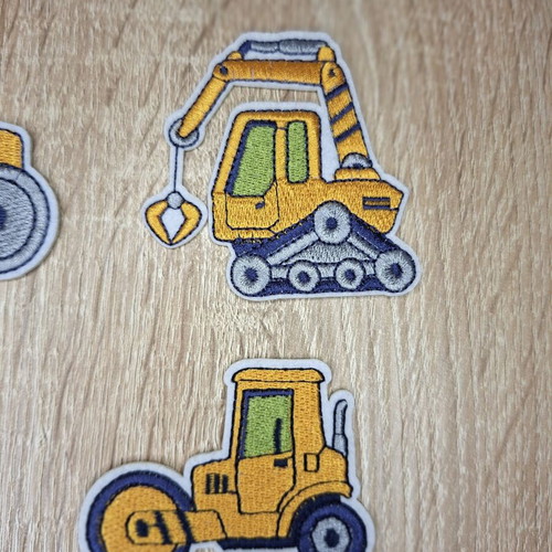 Embroidered iron-on patches with construction vehicles, set of 7, new
