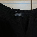 Bershka black off-shoulder blouse like new, XS-S