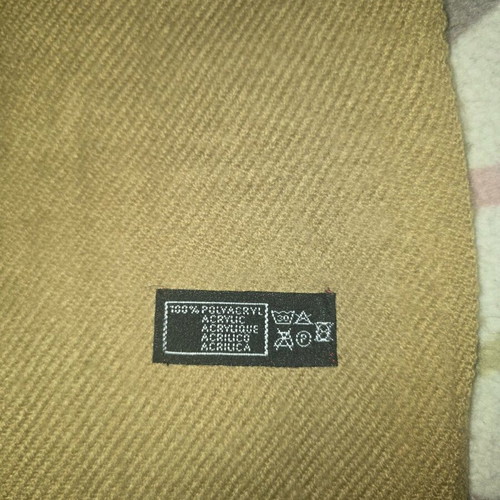 Unisex scarf used, beige
