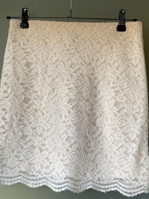 Women's mini fitted skirt H&M like new, beige, size S