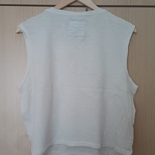Superdry t-shirt size L like new