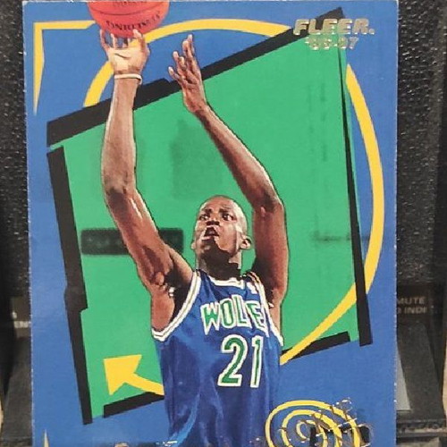 Kevin Garnett Timberwolves NBA Rookie Rewind Fleer 96-97 card