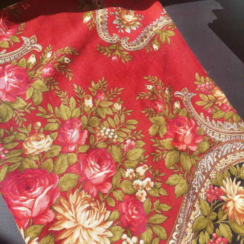 Pavlovo Posad Russian shawl 100% wool like new, multicolor 125x125cm