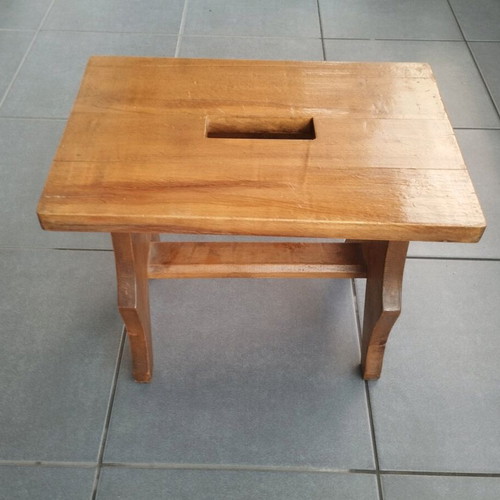 Handmade stool from solid wood, like new, 40x25x33cm